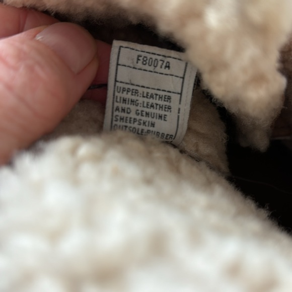 UGG Women’s Boots - Picture 2 of 7